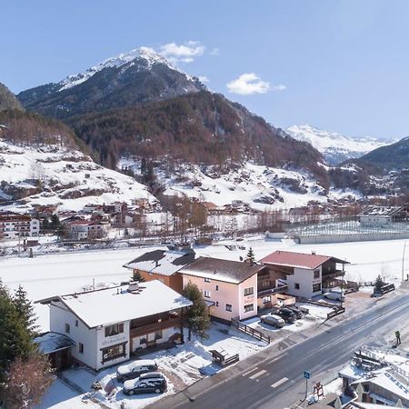 Ferienhaus Apart Sonnzeit Sölden Buitenkant foto