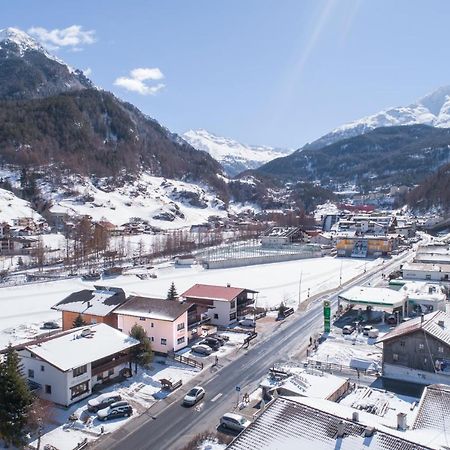 Ferienhaus Apart Sonnzeit Sölden Buitenkant foto