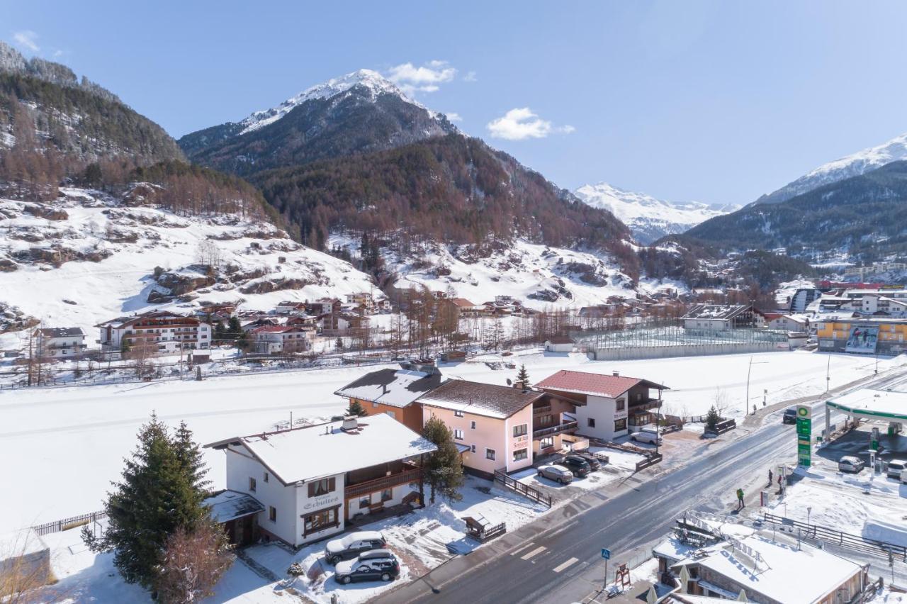 Ferienhaus Apart Sonnzeit Sölden Buitenkant foto