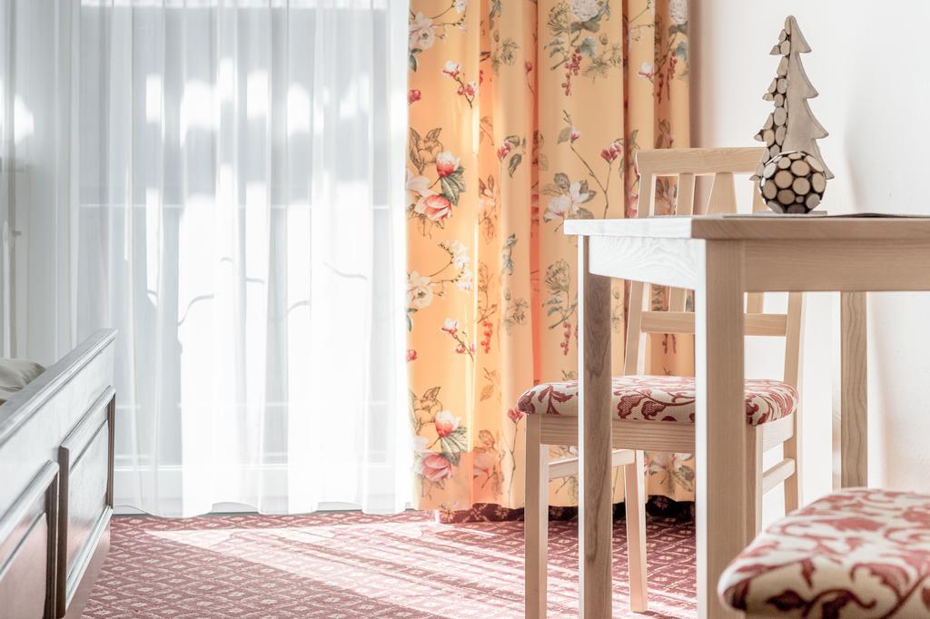 Ferienhaus Apart Sonnzeit Sölden Kamer foto
